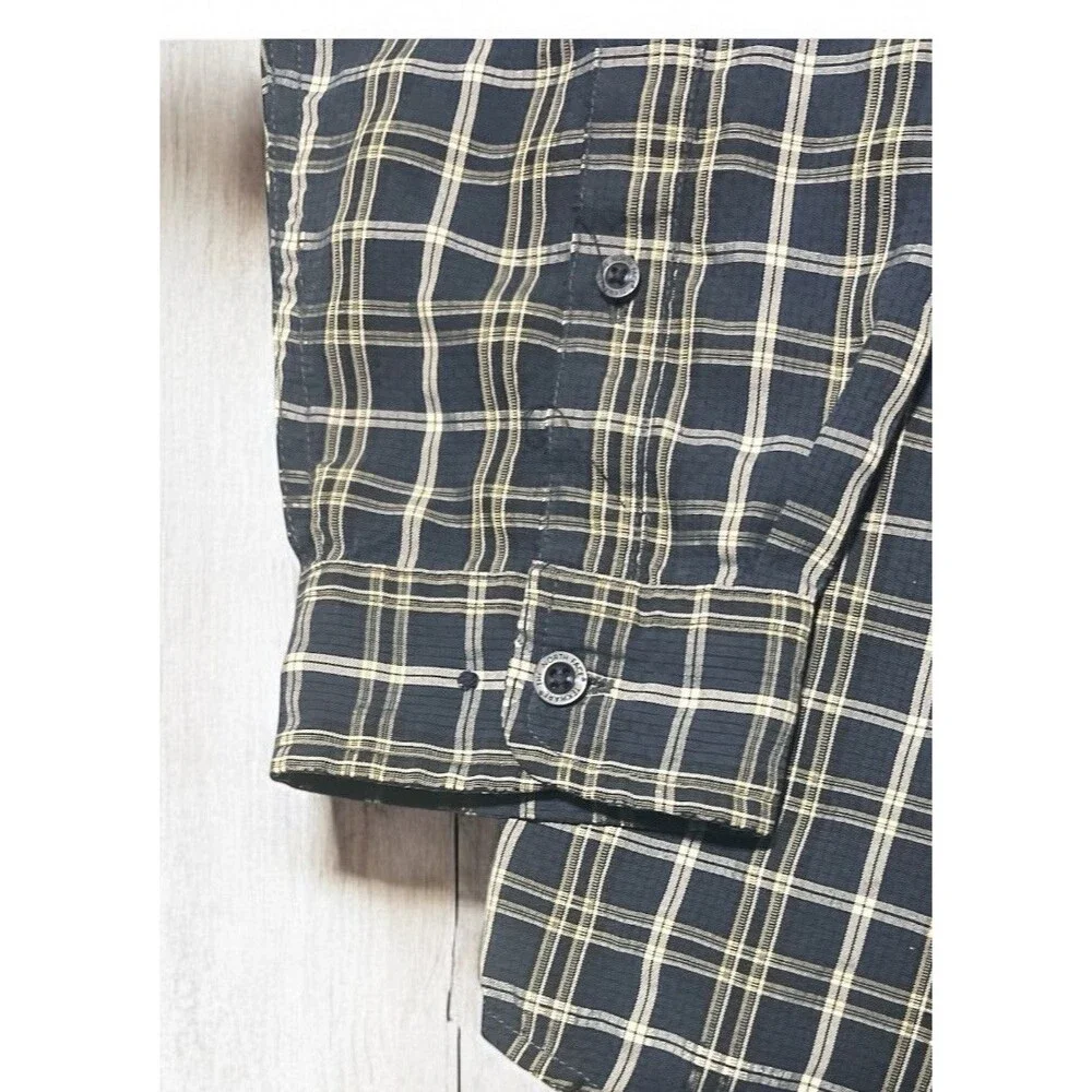 The North Face Men’s XL Blue Plaid Button Up Shirt Outdoor Missing Button